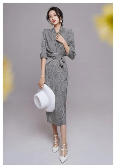 Grå Ballkjole Fra 40-Tallet