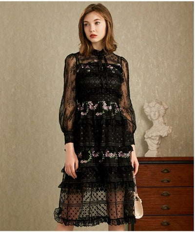 40-Talls Høyhalset Kjole Svart