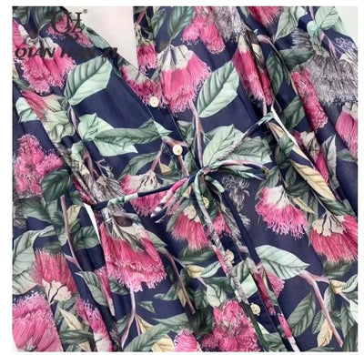 Kort 40-Talls Blomsterkjole