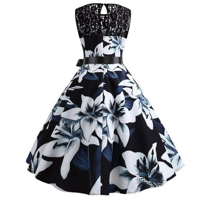 Vintage Svart Og Hvit Trapes Kjole