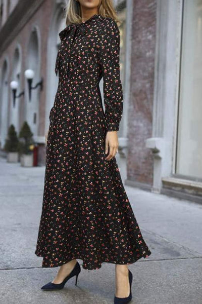 Vintage 40-Talls Flytende Svart Kjole