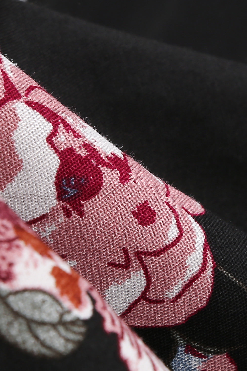 Vintage Svart Blomsterprint Kjole Med Belte