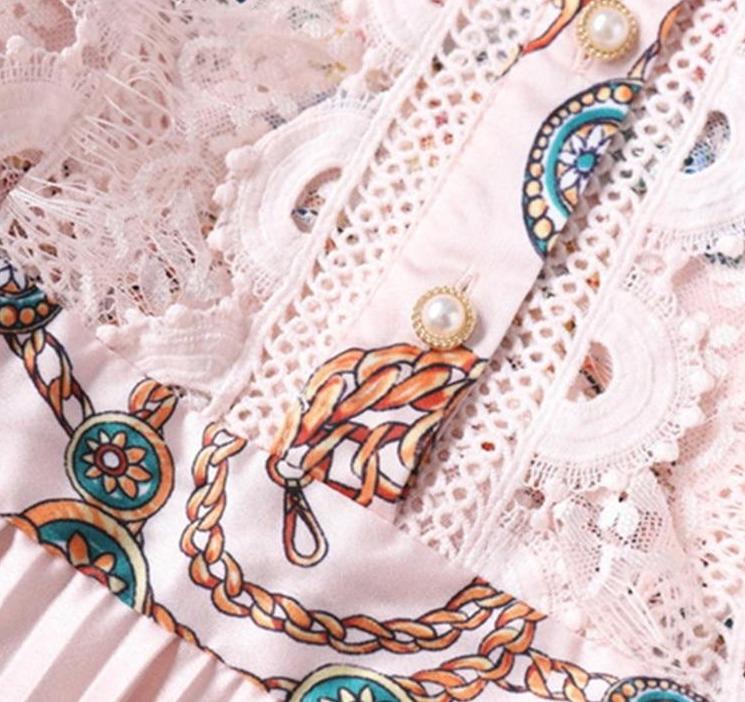 Kjole Med Sommerfuglkrage Fra 40-Tallet