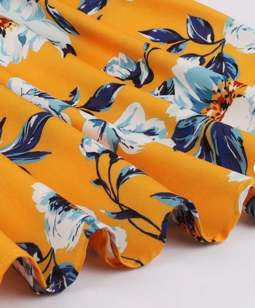 Oransje 60-Tallskjole