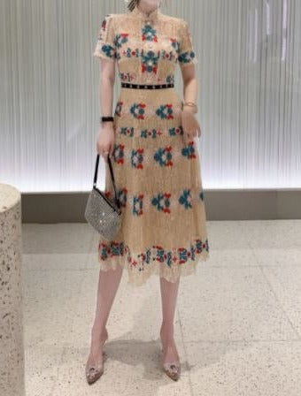 Lang Kjole Med Ruffle Vintage Champagne