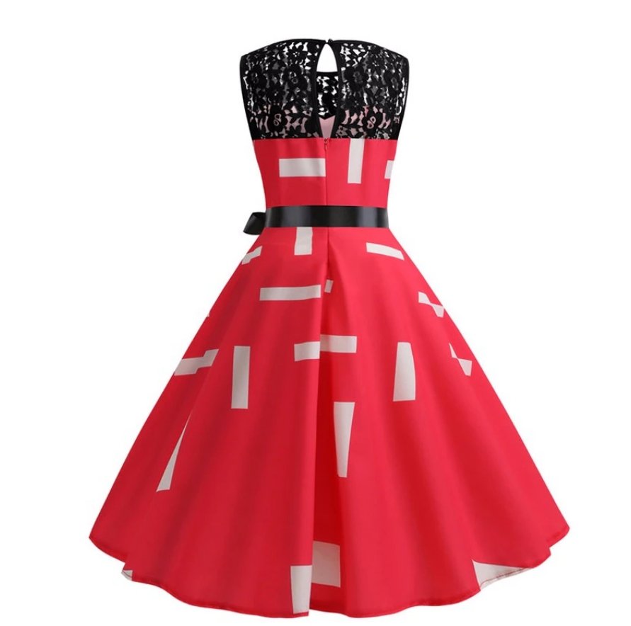 Vintage Trapesskjole Med Blondekrage