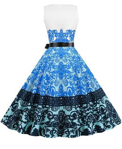 Vintage Hvit Blomsterkjole Med Rund Hals