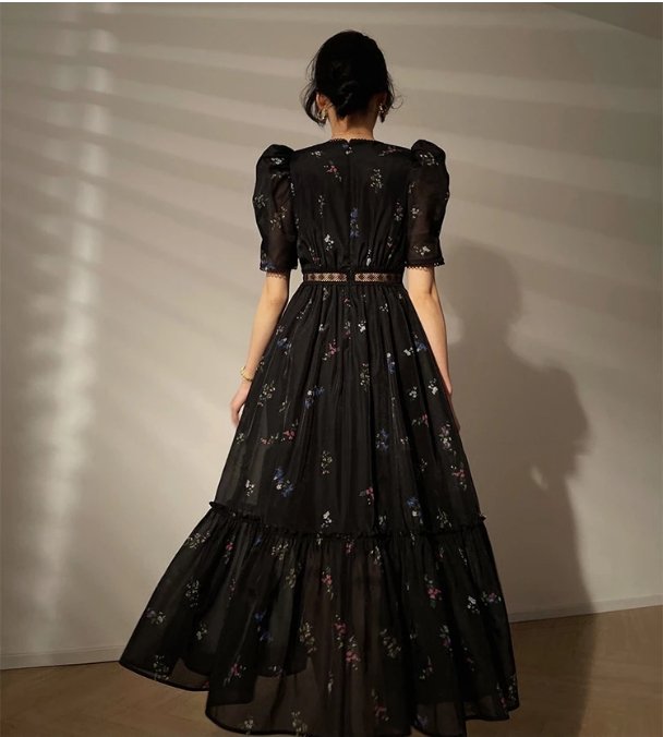 Vintage Svart V-Hals Kjole