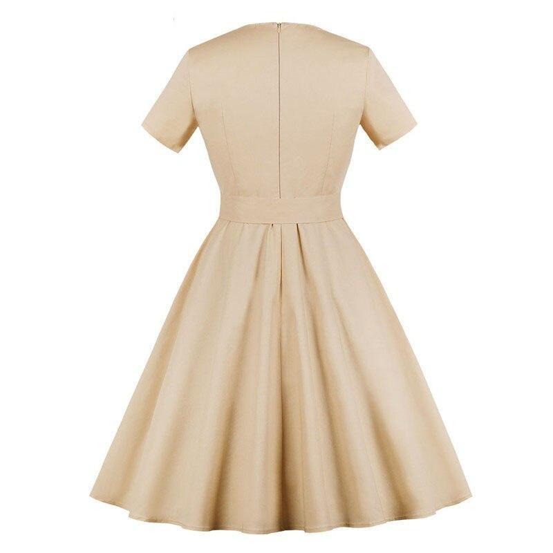 Audrey Hepburn Beige Kjole Fra 60-Tallet