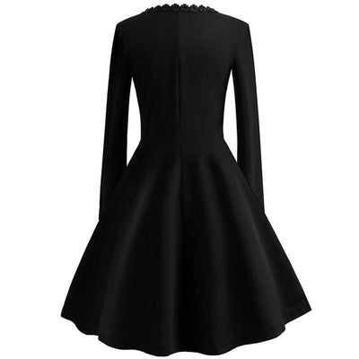 Vintage Plus Size Black Brodered Flowers Dress