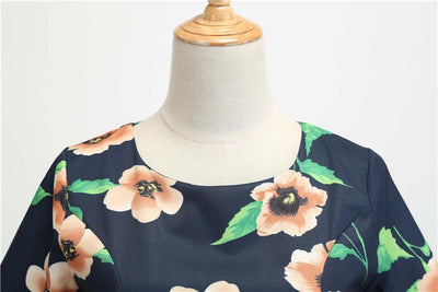 Vintage Svart Blomstret Vinterkjole