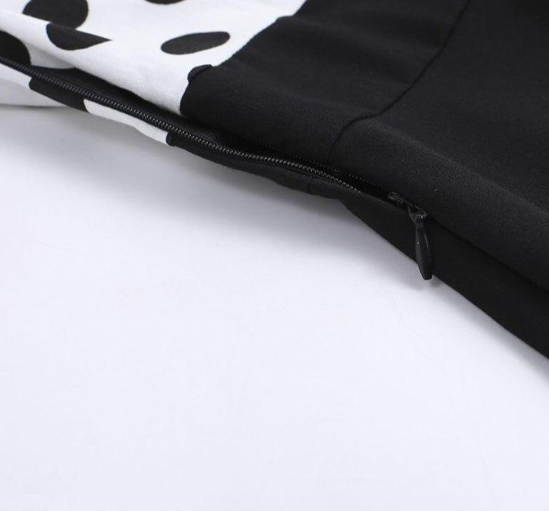 Vintage Svart Prikkete Kjole